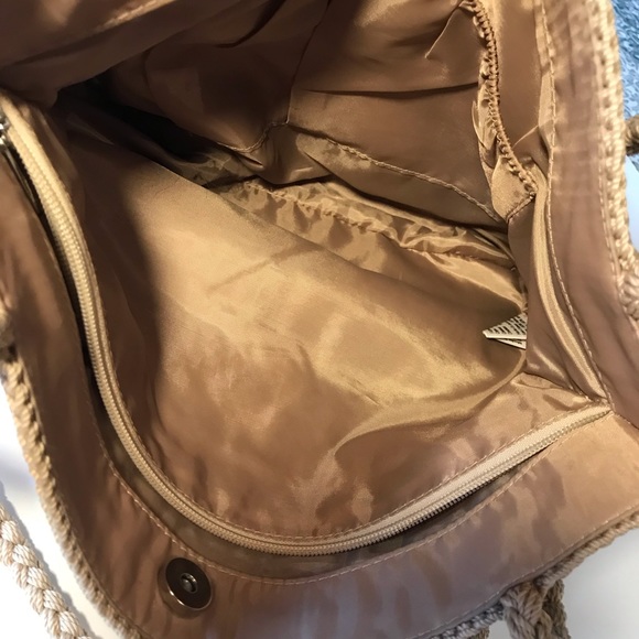 The SAK Handbag - Picture 3 of 5